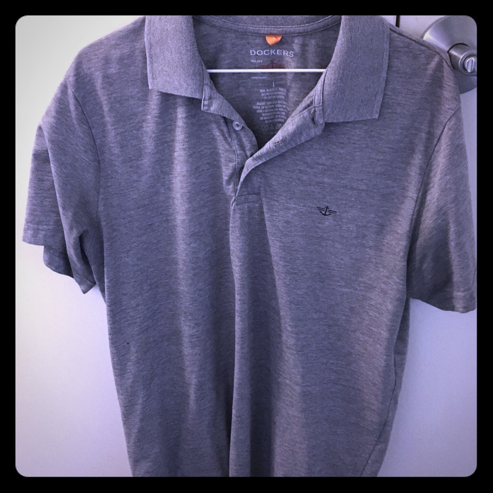 ❗️DOCKERS GREY POLO!